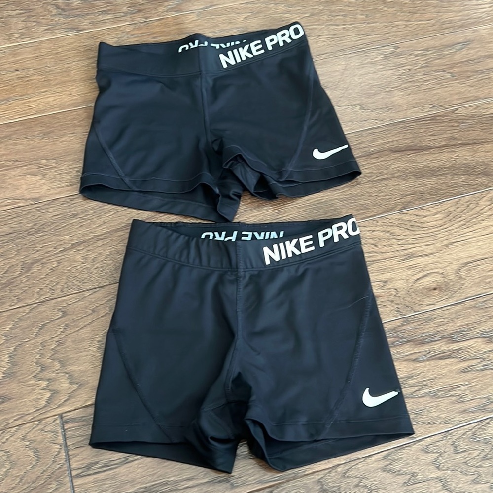 Black Nike pros (pack on two)